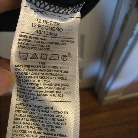 Cute Knit Black Banana Republic Dress with Stitching Details - Picture 4 of 7